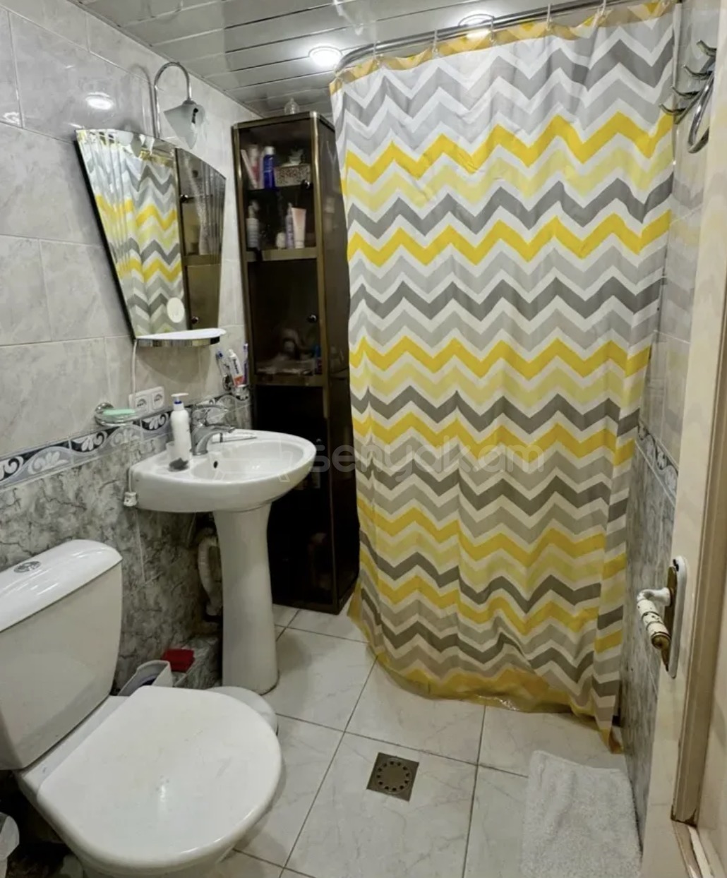 1 Սենյականոց Բնակարան, 40քմ, 4/11 հարկ, Կապիտալ Վերանորոգված, Կահավորված