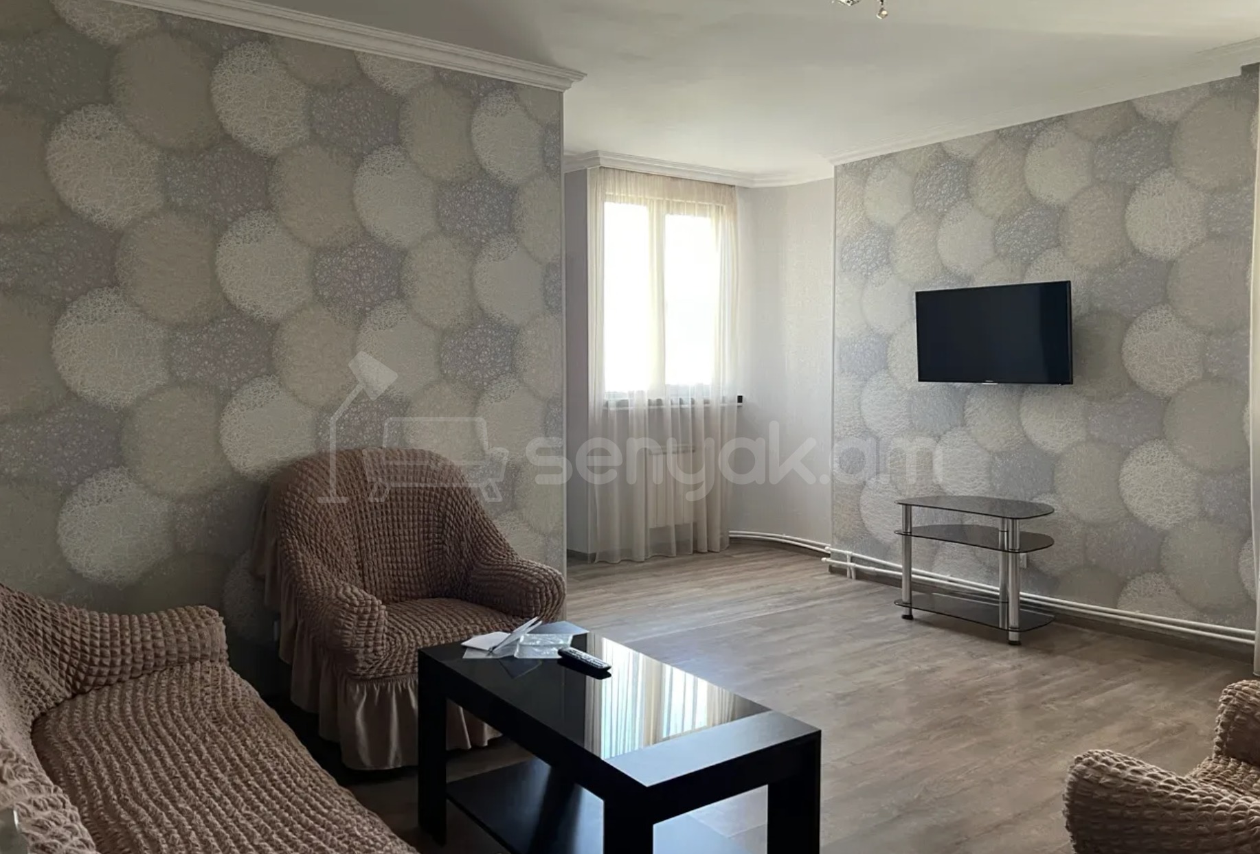 3 Սենյականոց Բնակարան, 84քմ, 5/15 հարկ, Կապիտալ Վերանորոգված, Կահավորված