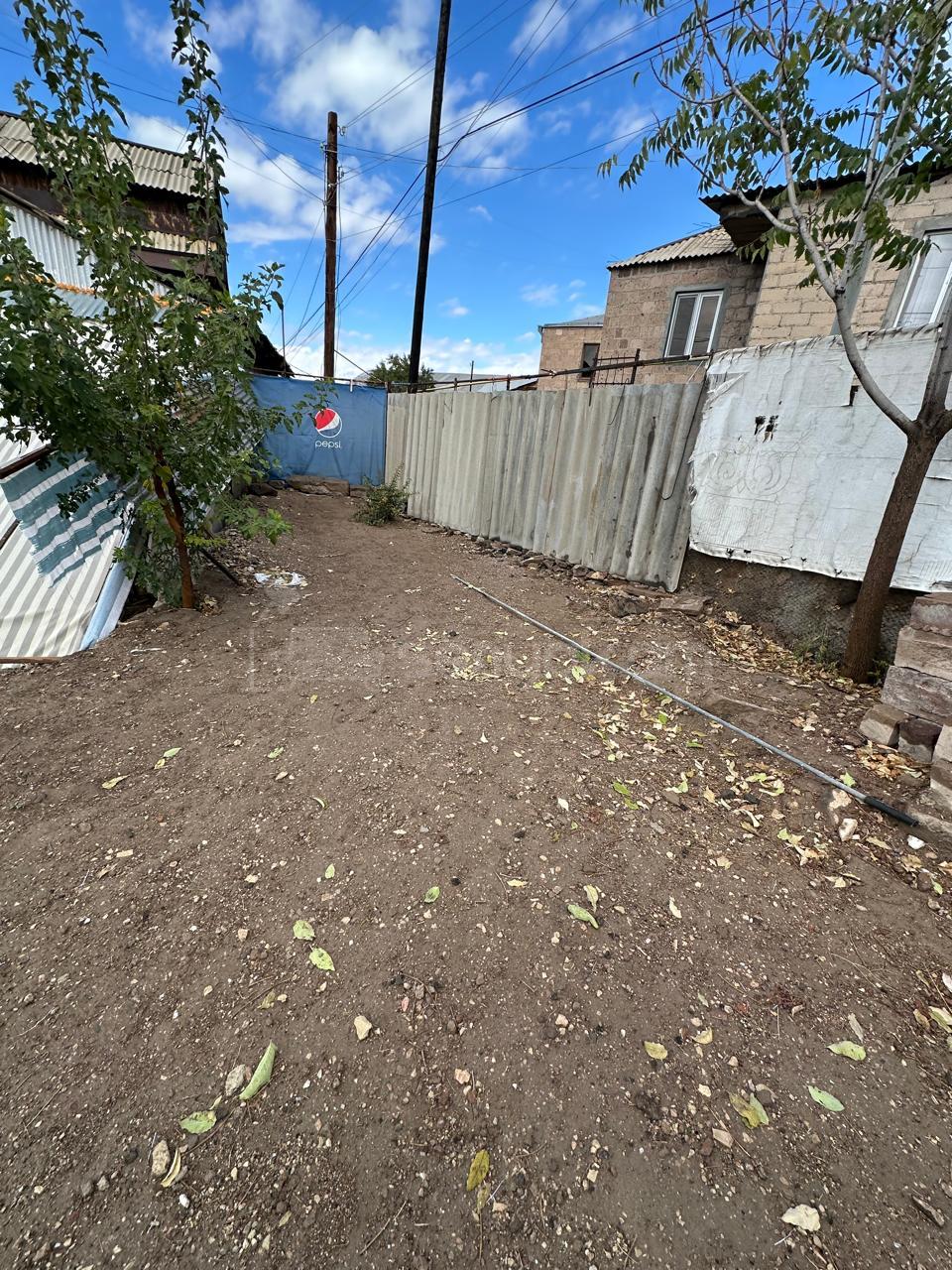 Բնակելի Նշանակության Հողատարածք, 7050քմ, Խմելու Ջրով, Էլեկտրականությամբ, Ցանկապատված