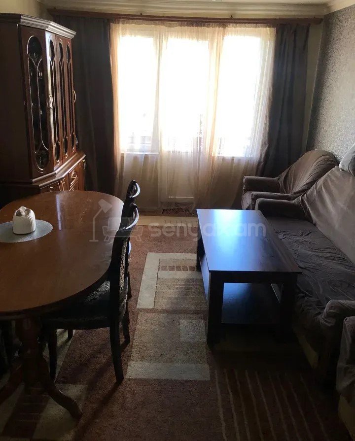 3 Սենյականոց Բնակարան, 74քմ, 2/3 հարկ, Նորմալ Վիճակում