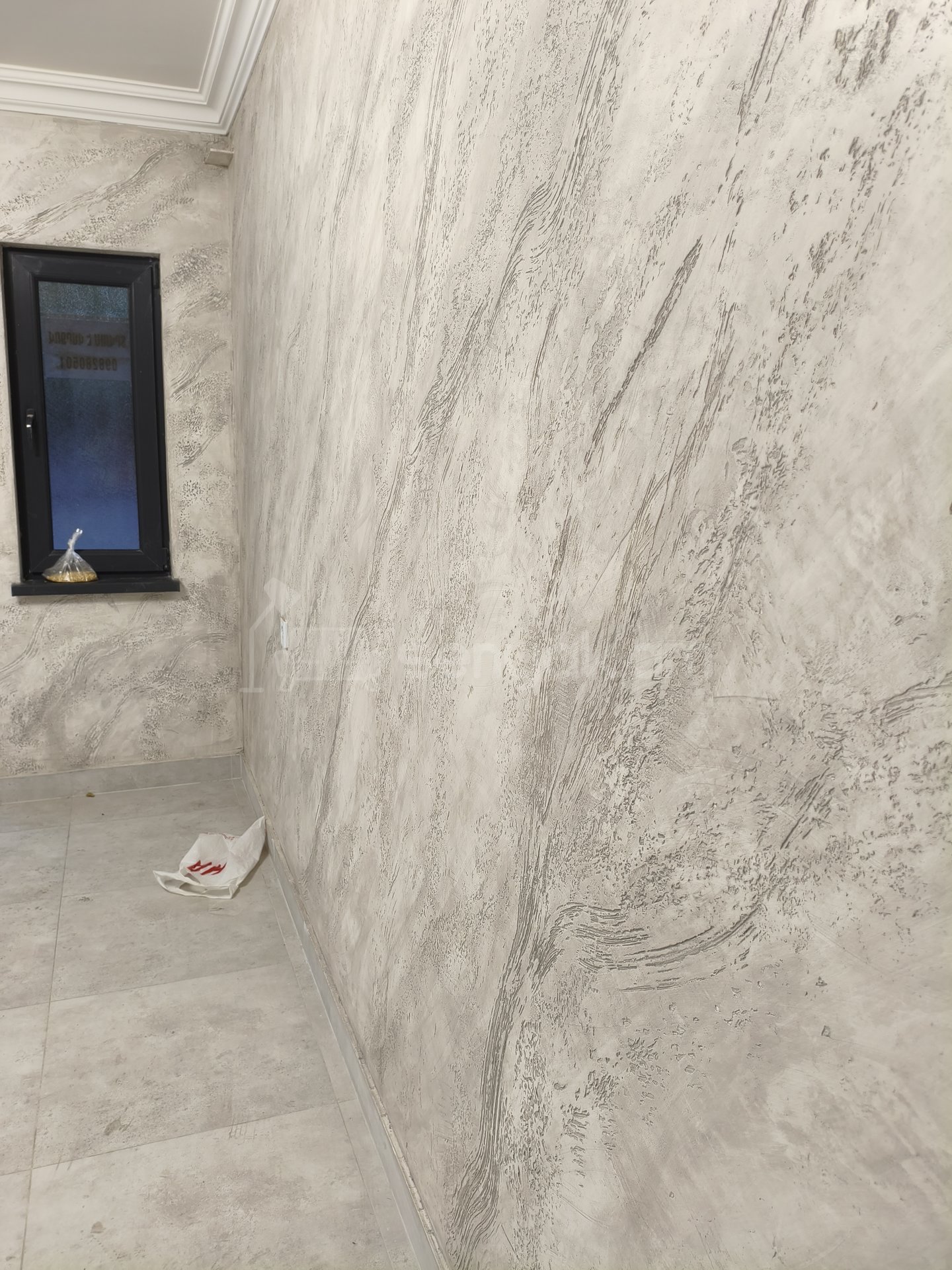 1 Սենյականոց Բնակարան Քարե Շենքում, 30քմ, 1/1 հարկ, Կապիտալ Վերանորոգված, Կահավորված