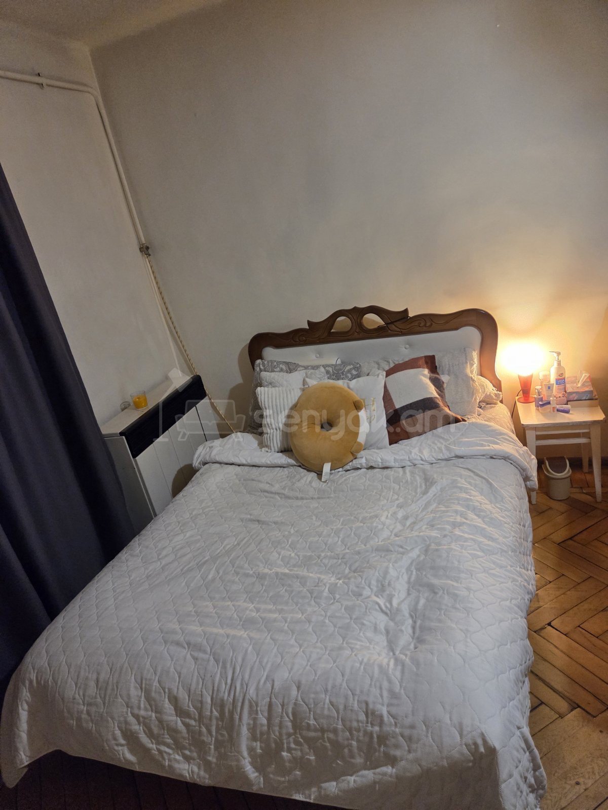 1 Սենյականոց Բնակարան Քարե Շենքում, 32քմ, 2/4 հարկ, Կոսմետիկ Վերանորոգված, Կահավորված, Արևկող