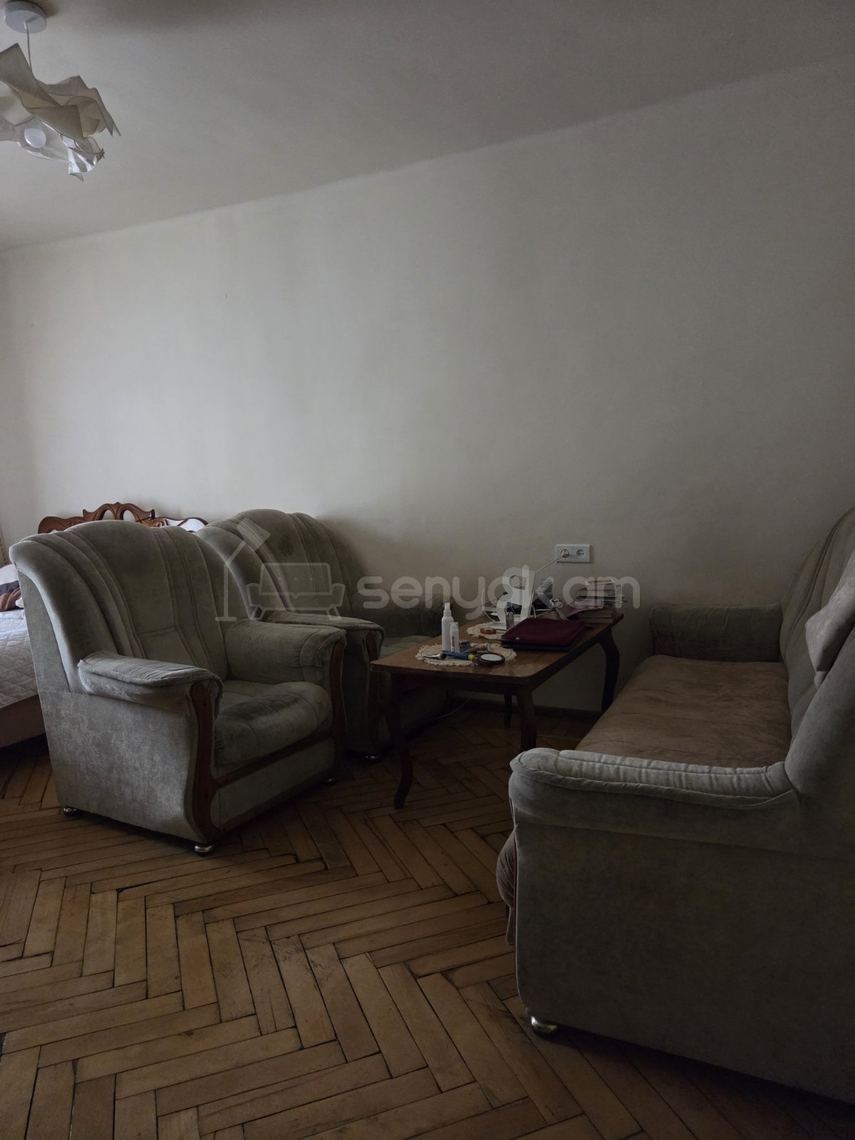 1 Սենյականոց Բնակարան Քարե Շենքում, 32քմ, 2/4 հարկ, Կոսմետիկ Վերանորոգված, Կահավորված, Արևկող