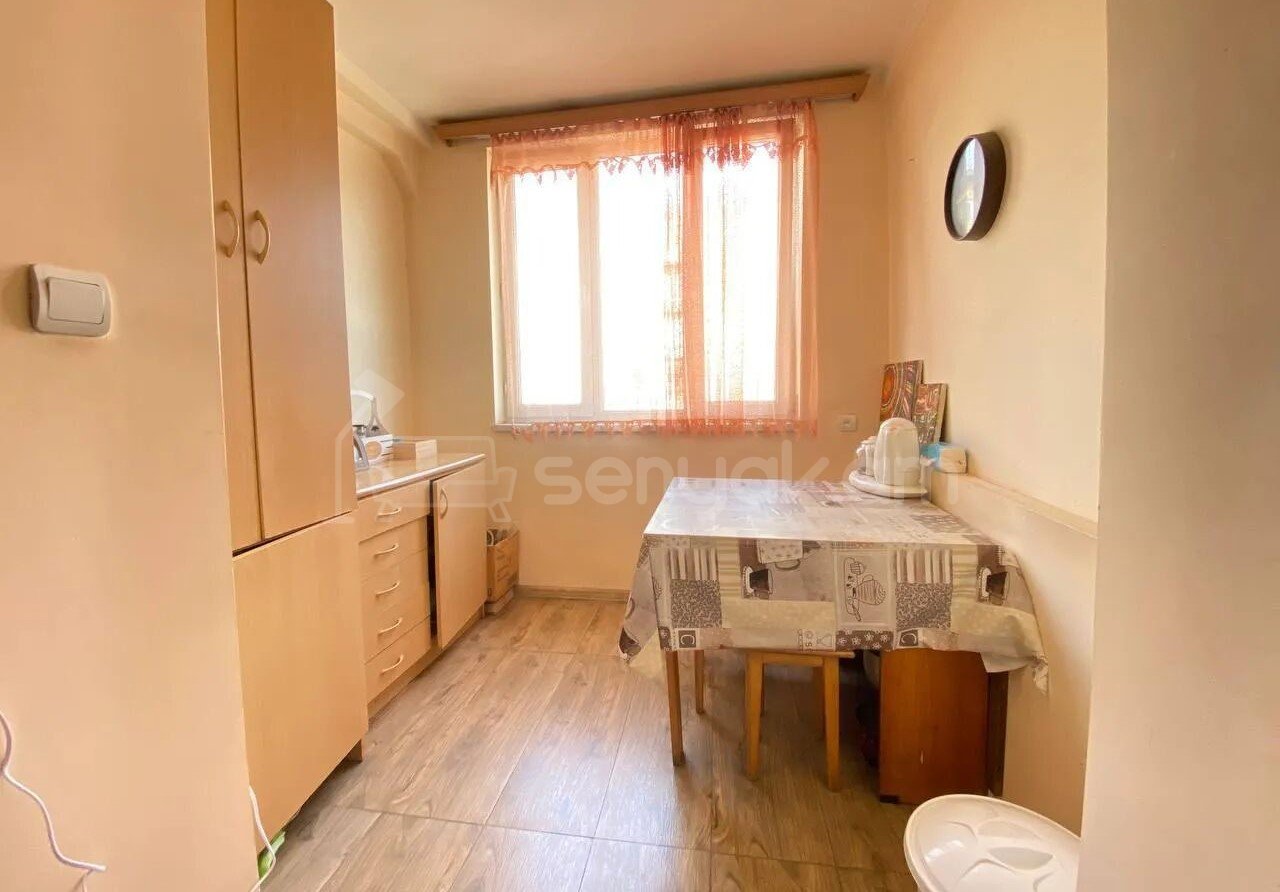 3 Սենյականոց Բնակարան, 75քմ, 2/4 հարկ, Կապիտալ Վերանորոգված