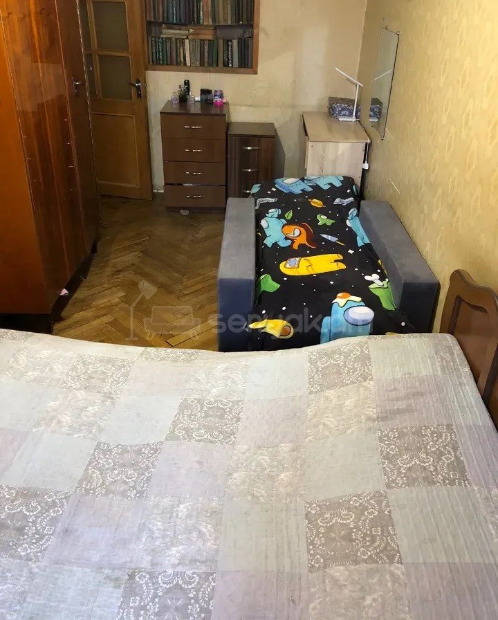 3 Սենյականոց Բնակարան, 74քմ, 2/4 հարկ, Նորմալ Վիճակում