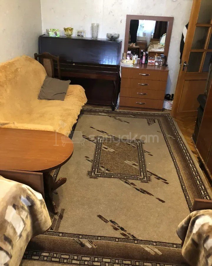 3 Սենյականոց Բնակարան, 74քմ, 2/4 հարկ, Նորմալ Վիճակում