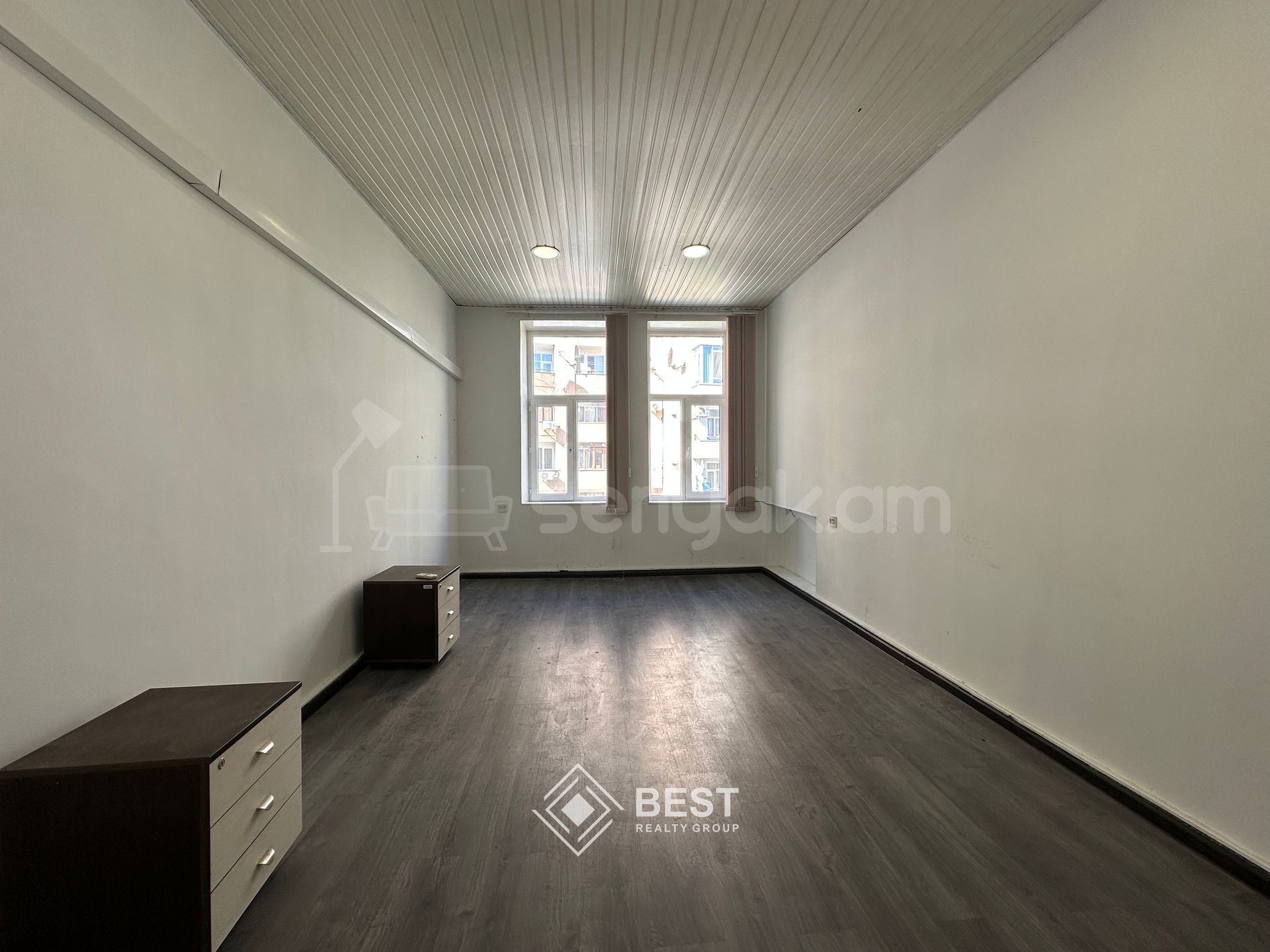 Օֆիսային Տարածք, 21քմ