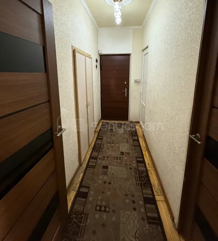 3 Սենյականոց Բնակարան Քարե Շենքում, 62քմ, 3/5 հարկ, Կապիտալ Վերանորոգված, Կահավորված, Արևկող