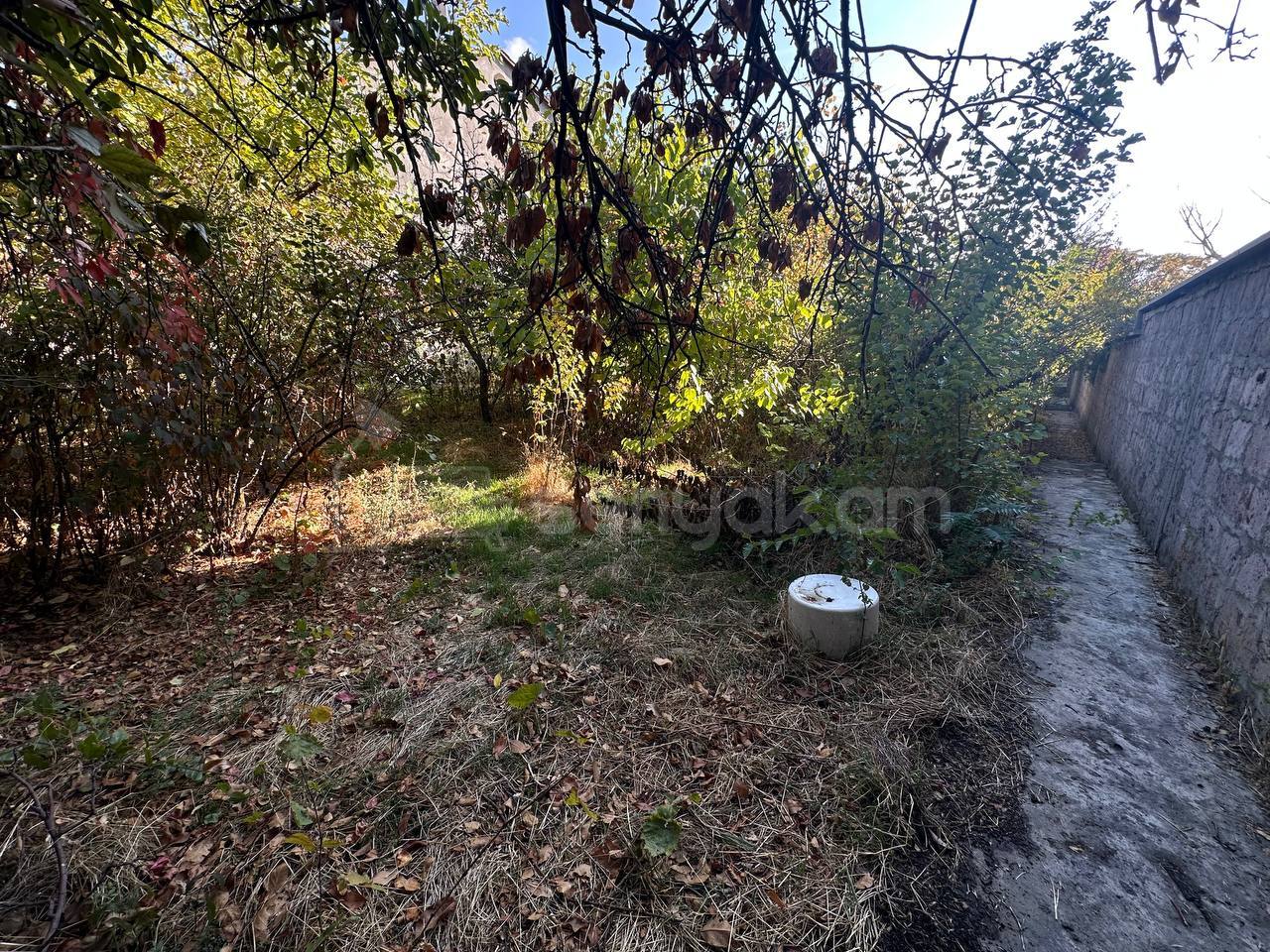 Բնակելի Նշանակության Հողատարածք, 810քմ, Պարսպապատ