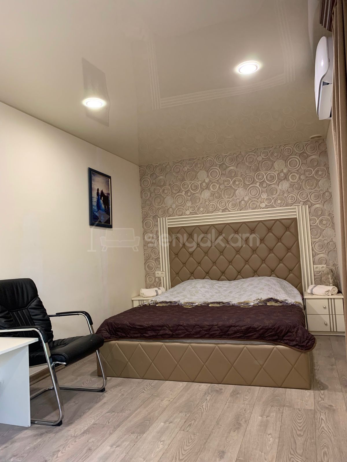 8 Սենյականոց Շքեղ Առանձնատուն, 500քմ, Լողավազանով