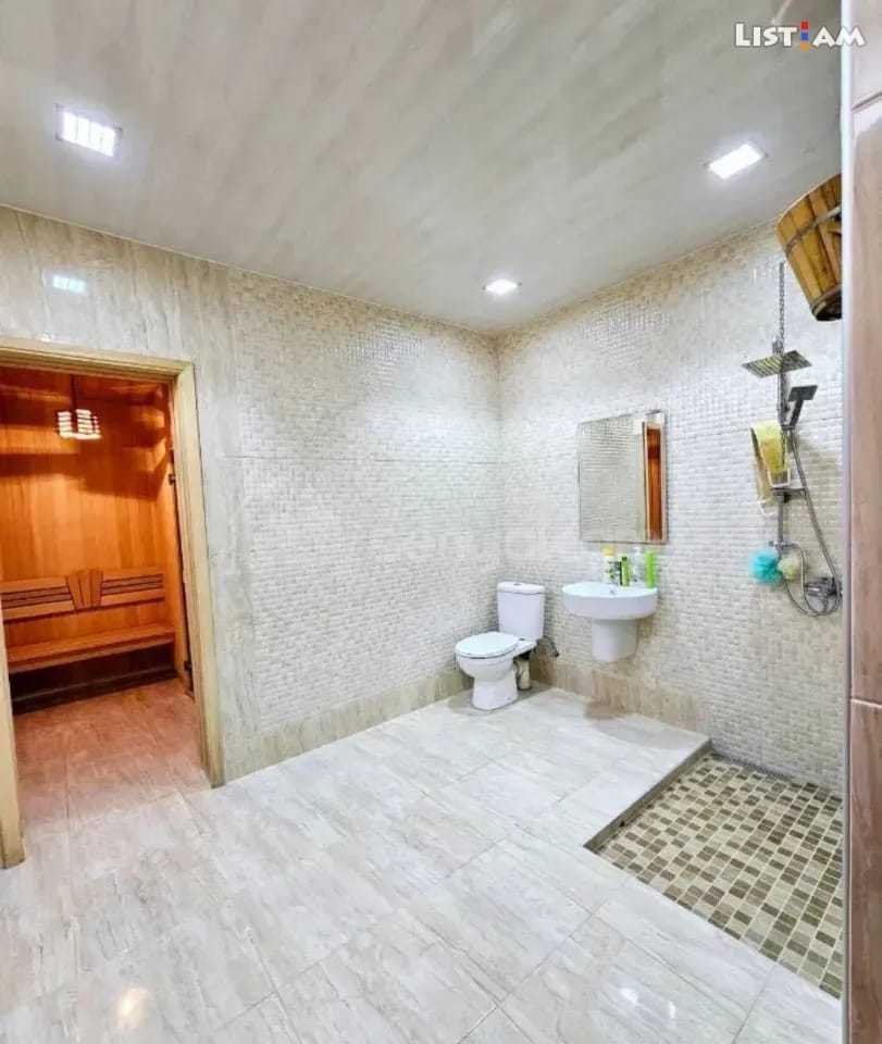 6 Սենյականոց Շքեղ Առանձնատուն, 250քմ, Լողավազանով