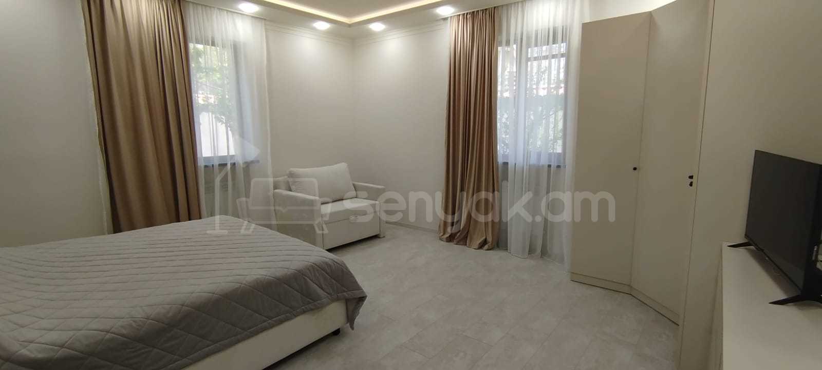 5 Սենյականոց Շքեղ Առանձնատուն, 300քմ, Լողավազանով