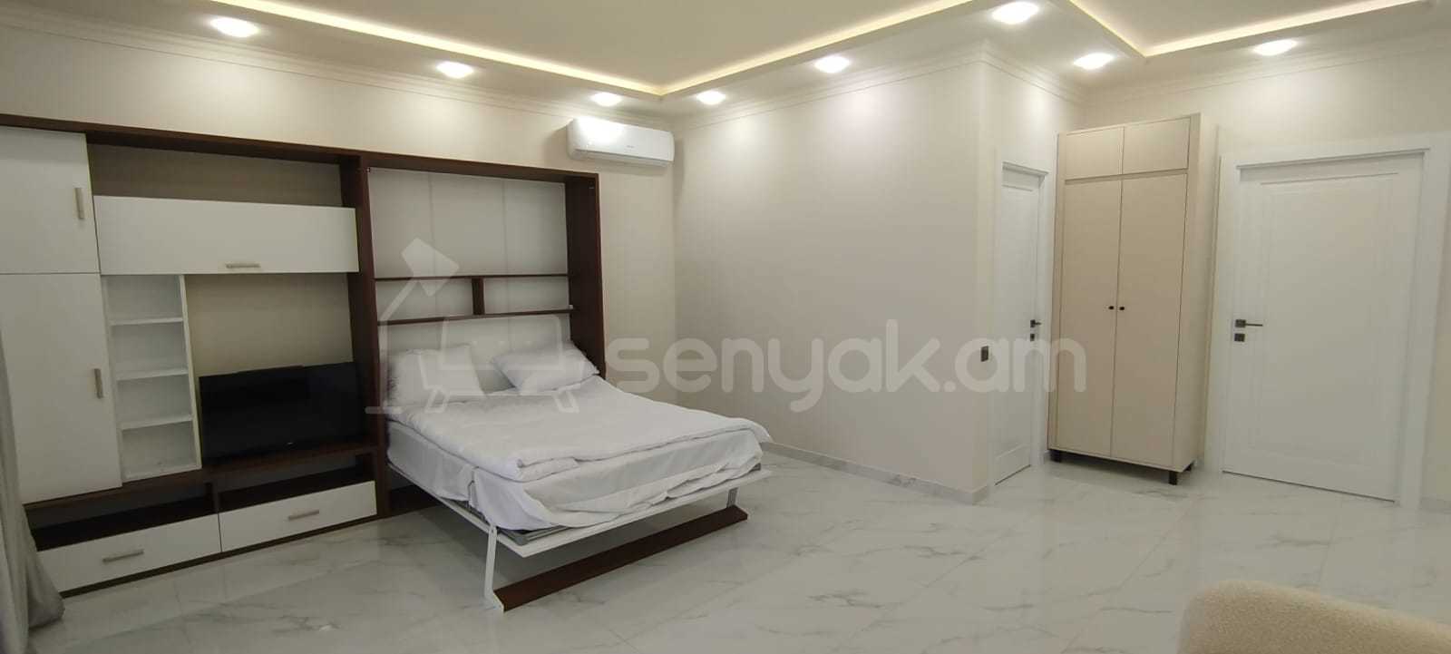 5 Սենյականոց Շքեղ Առանձնատուն, 300քմ, Լողավազանով