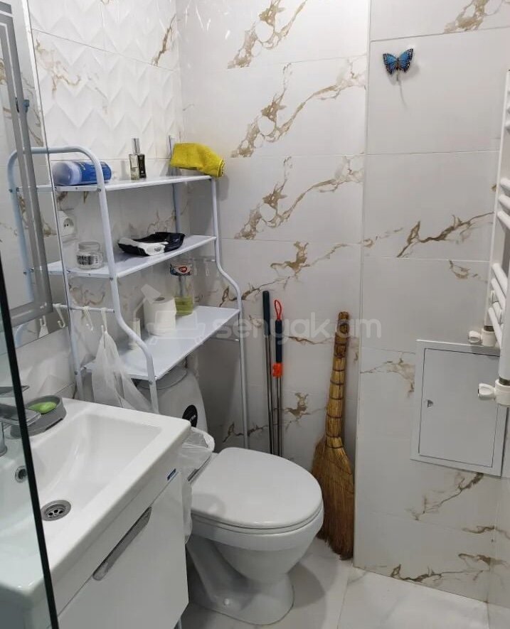 2 Սենյականոց Բնակարան Քարե Շենքում, 40քմ, 1/4 հարկ, Կապիտալ Վերանորոգված, Կահավորված