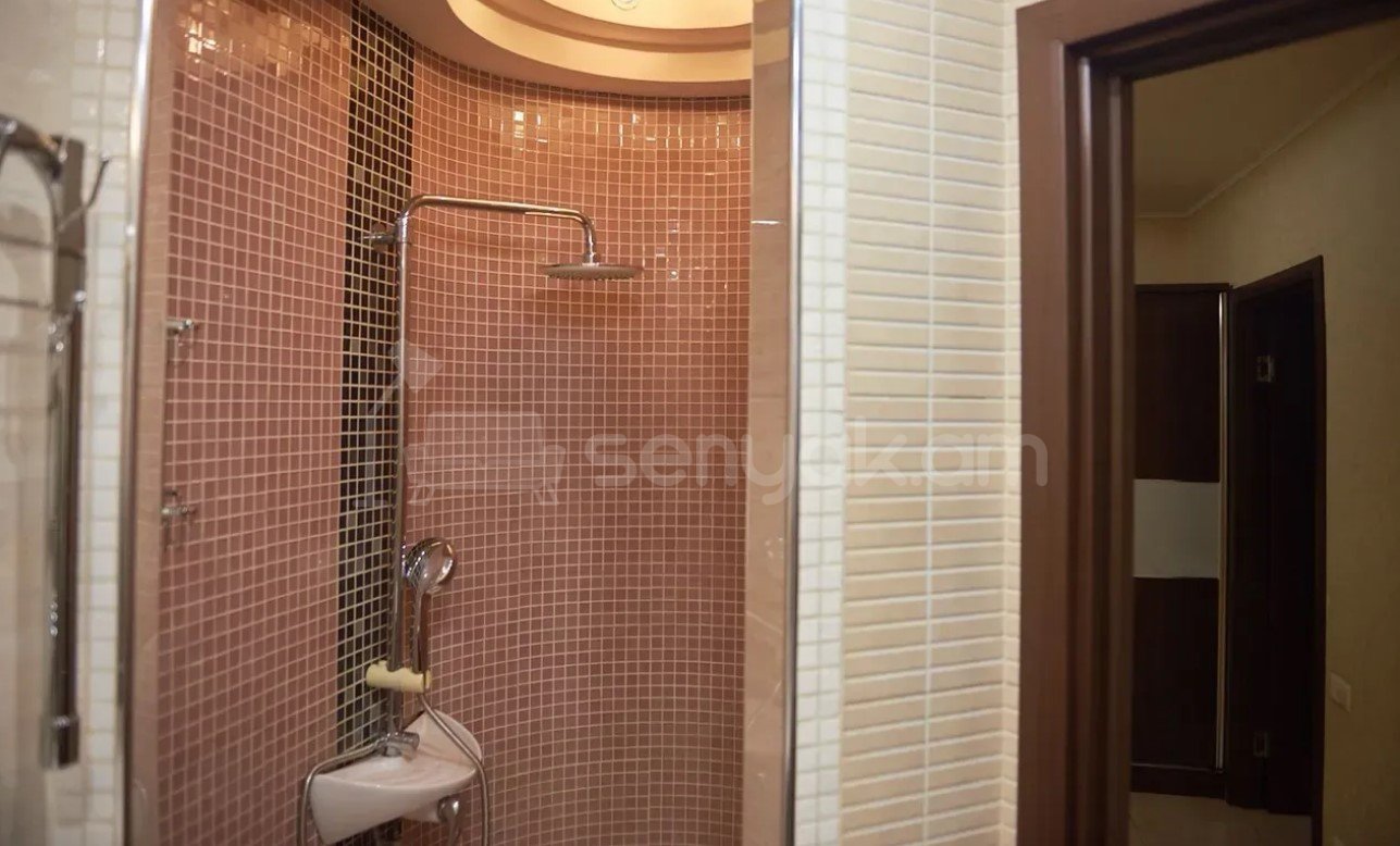 2 Սենյականոց Բնակարան Քարե Շենքում, 60քմ, 2/4 հարկ, Կապիտալ Վերանորոգված, Կահավորված