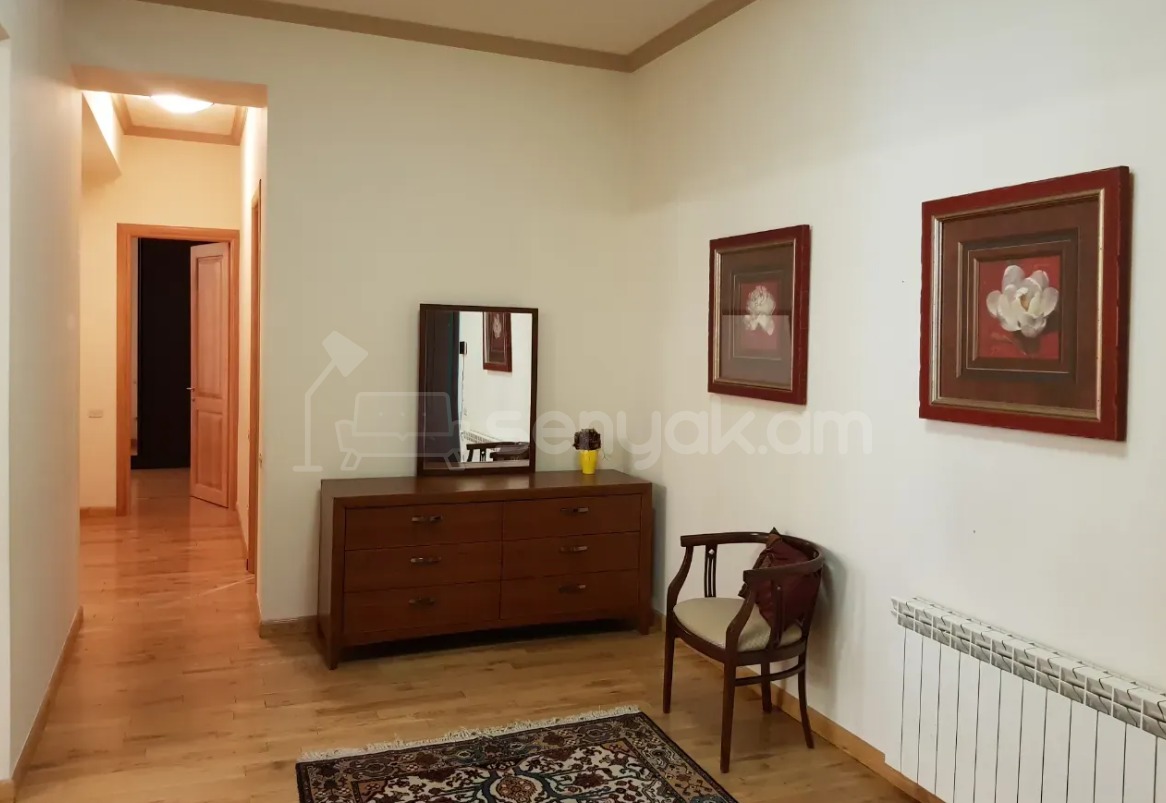 3 Սենյականոց Բնակարան Նորակառույցում, 140քմ, 8/14 հարկ, Դիզայներական Վերանորոգված, Կահավորված, Արևկող