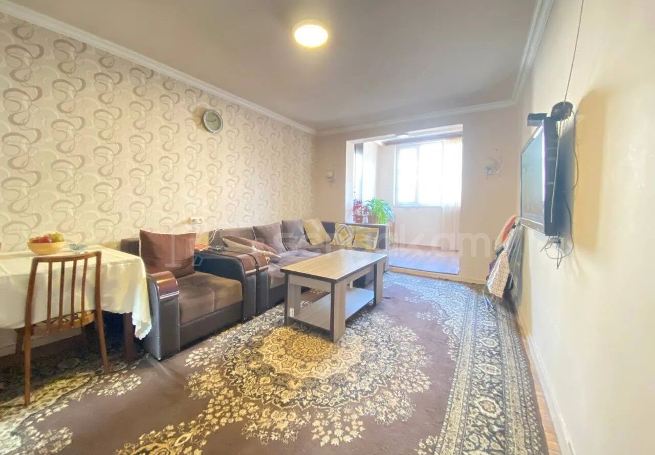 3 Սենյականոց Բնակարան, 75քմ, 2/4 հարկ, Կապիտալ Վերանորոգված