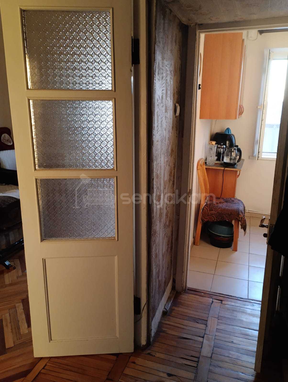 2 Սենյականոց Բնակարան, 50քմ, 5/5 հարկ, Նորմալ Վիճակում, Կահավորված