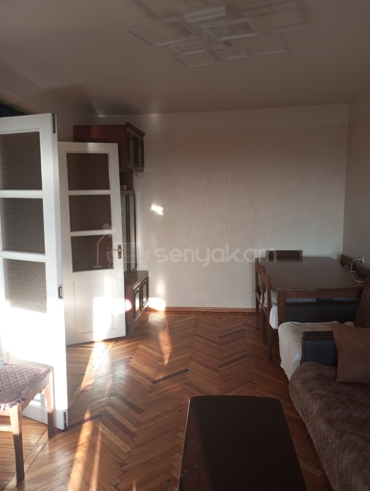 2 Սենյականոց Բնակարան, 50քմ, 5/5 հարկ, Նորմալ Վիճակում, Կահավորված