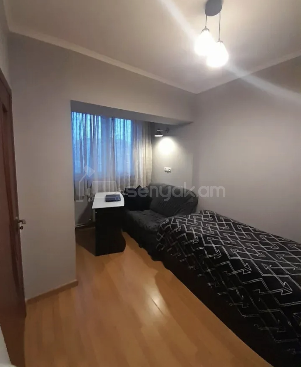 4 Սենյականոց Բնակարան, 75քմ, 10/13 հարկ, Կապիտալ Վերանորոգված