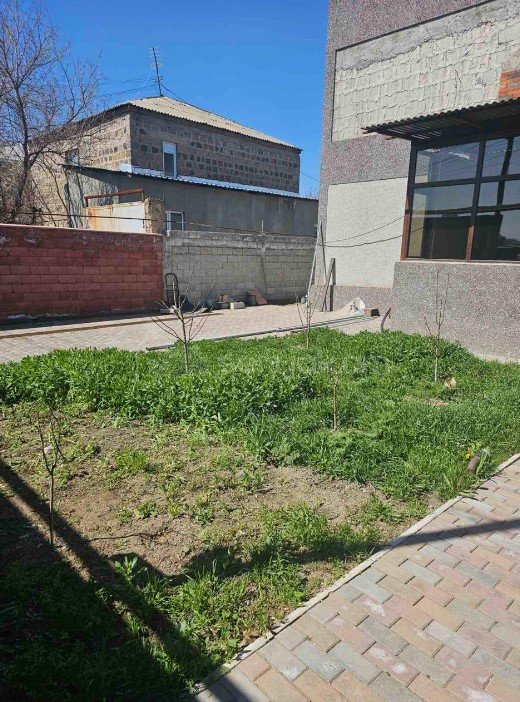 6 Սենյականոց Սեփական Տուն, 270քմ, Կապիտալ Վերանորոգված, Ավտոտնակով