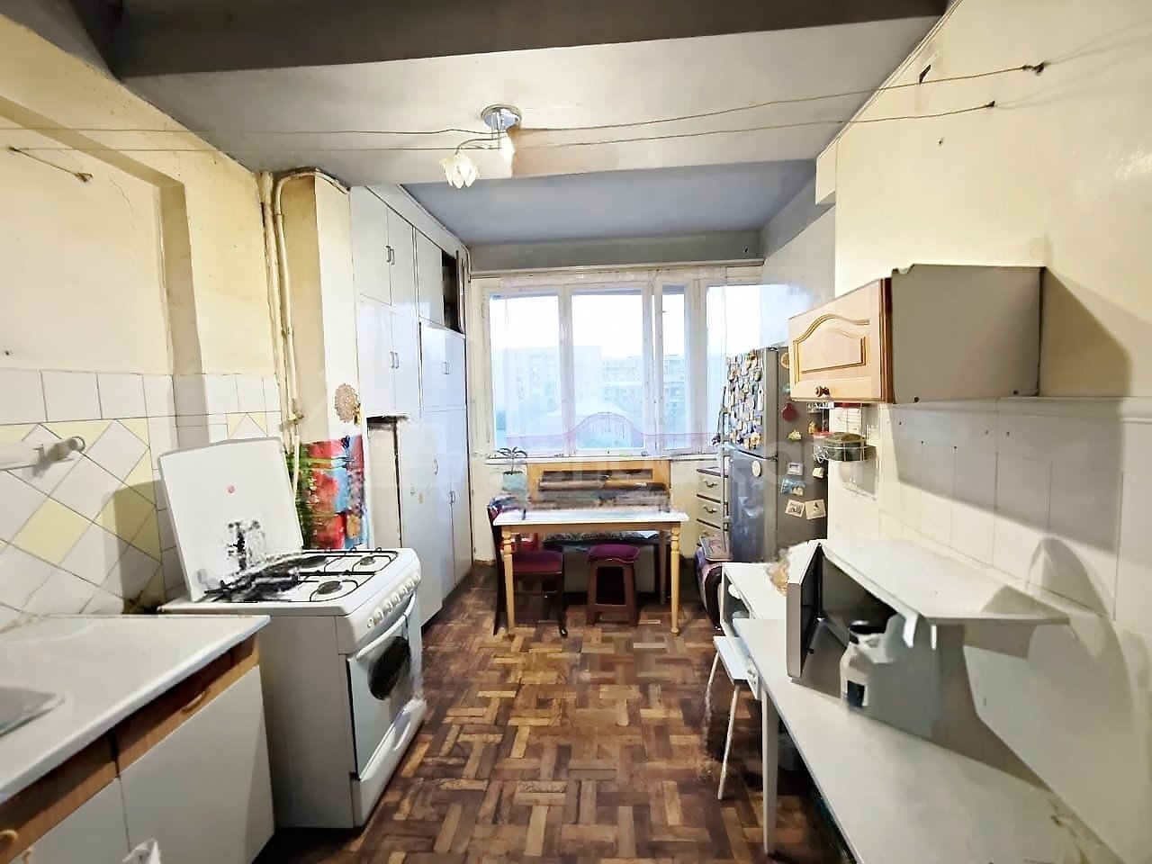 3 Սենյականոց Բնակարան, 91քմ, 6/10 հարկ, Պետական Վիճակում