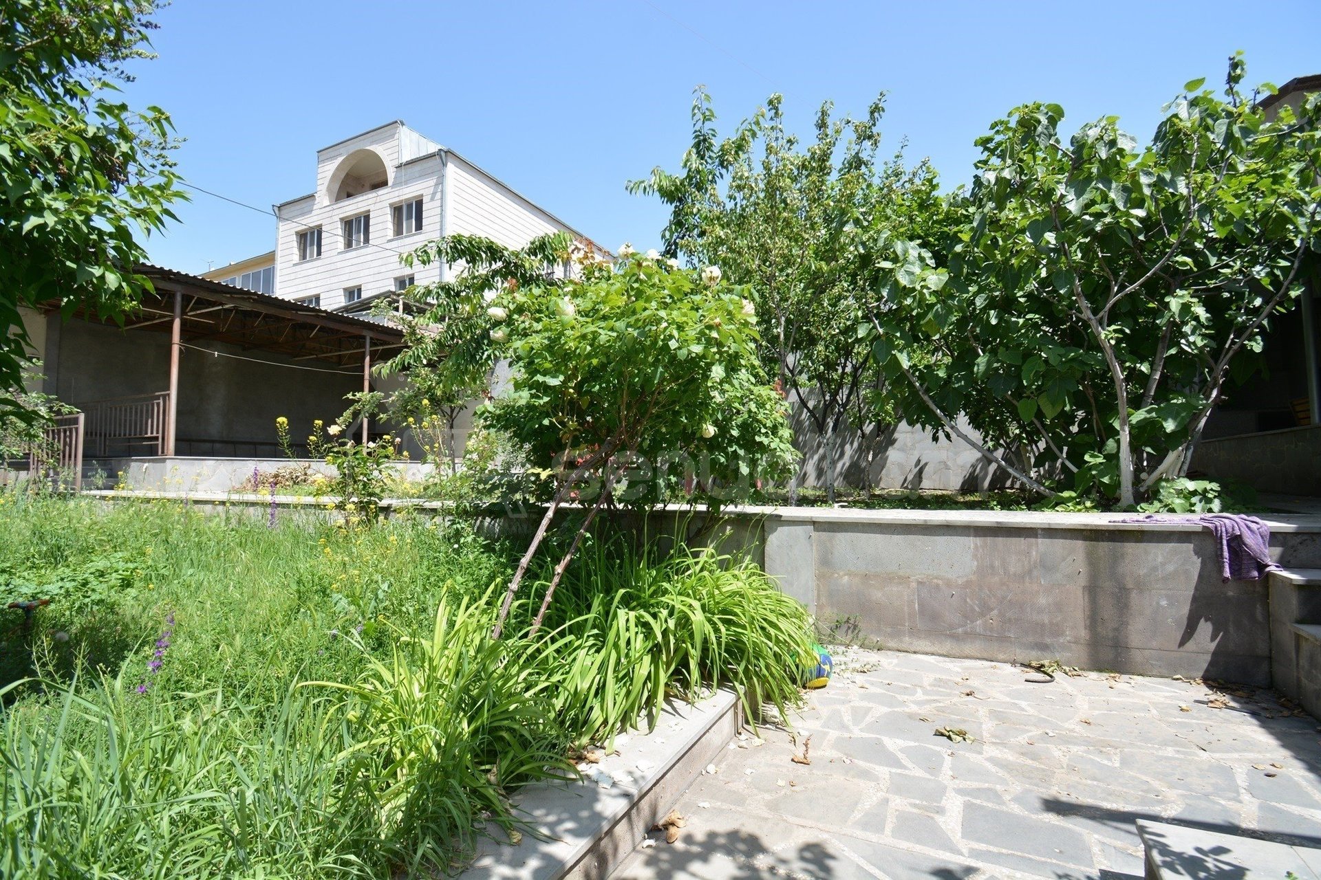 4 Սենյականոց Սեփական Տուն, 400քմ, Կապիտալ Վերանորոգված, Ավտոտնակով