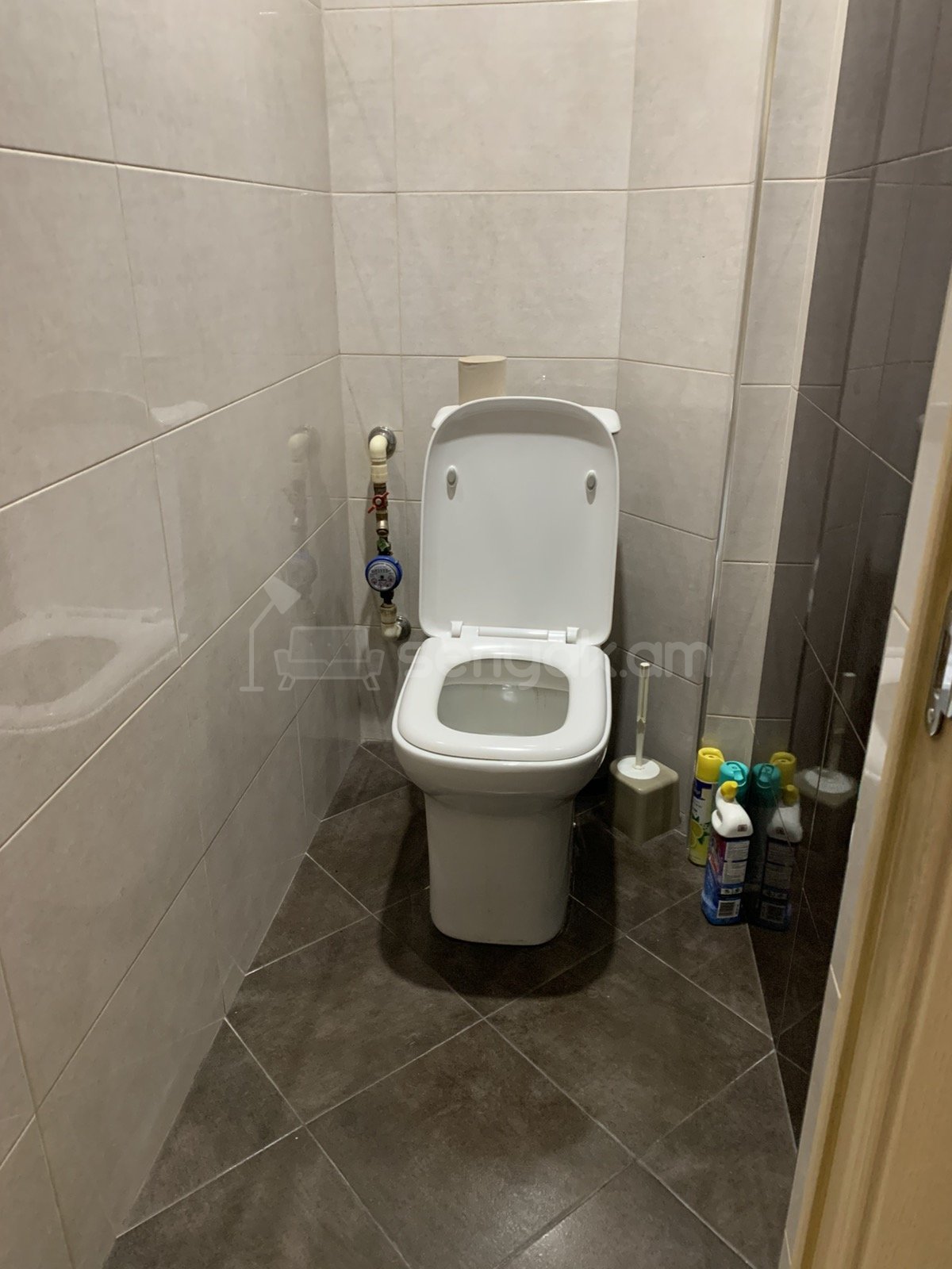 2 Սենյականոց Բնակարան Քարե Շենքում, 75քմ, 2/4 հարկ, Կապիտալ Վերանորոգված, Կահավորված, Արևկող