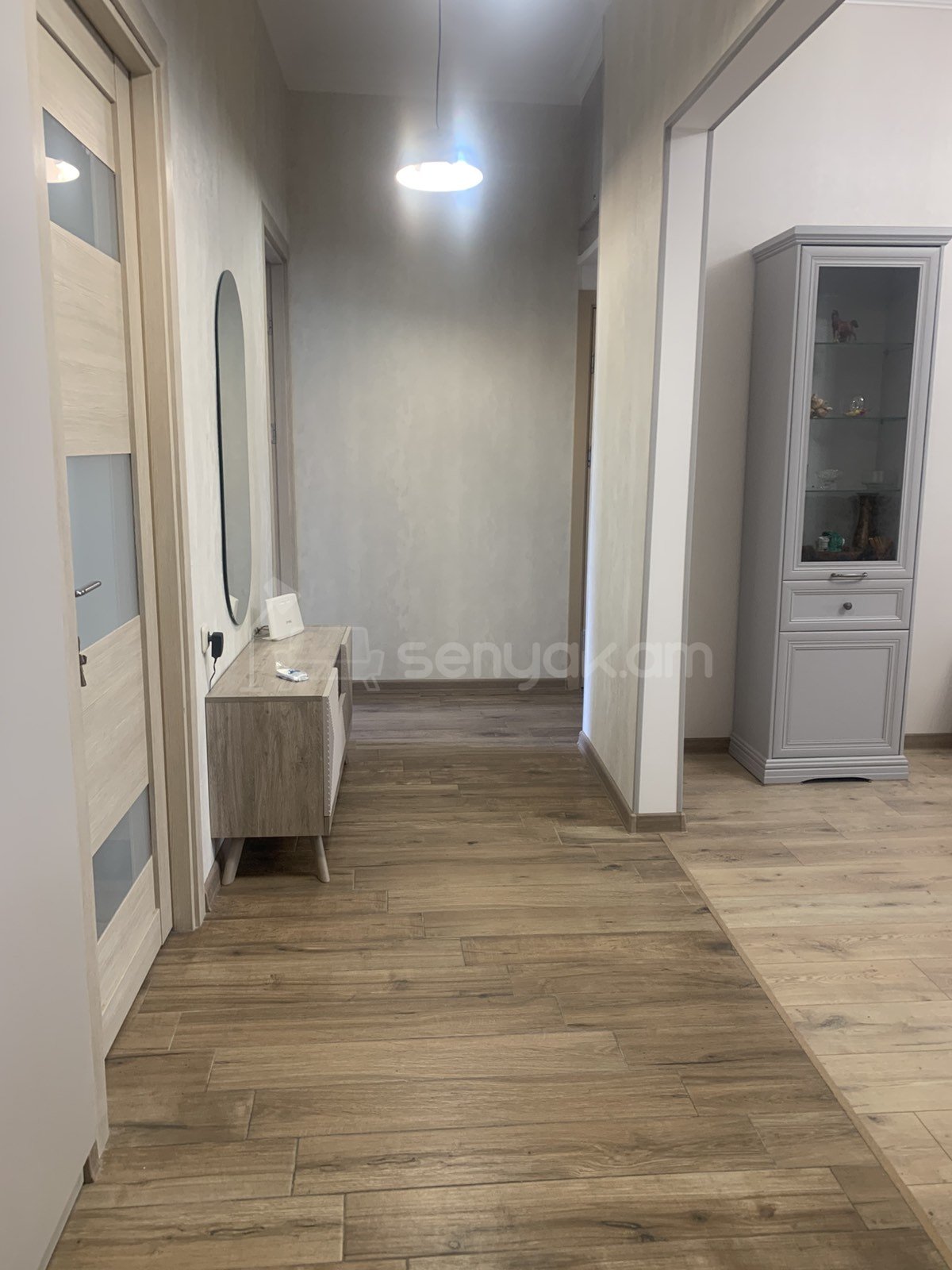 2 Սենյականոց Բնակարան Քարե Շենքում, 75քմ, 2/4 հարկ, Կապիտալ Վերանորոգված, Կահավորված, Արևկող