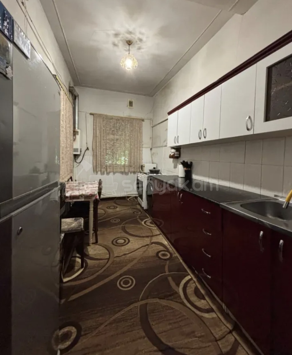 5 Սենյականոց Սեփական Տուն, 300քմ, Նորմալ Վիճակում, Ավտոտնակով