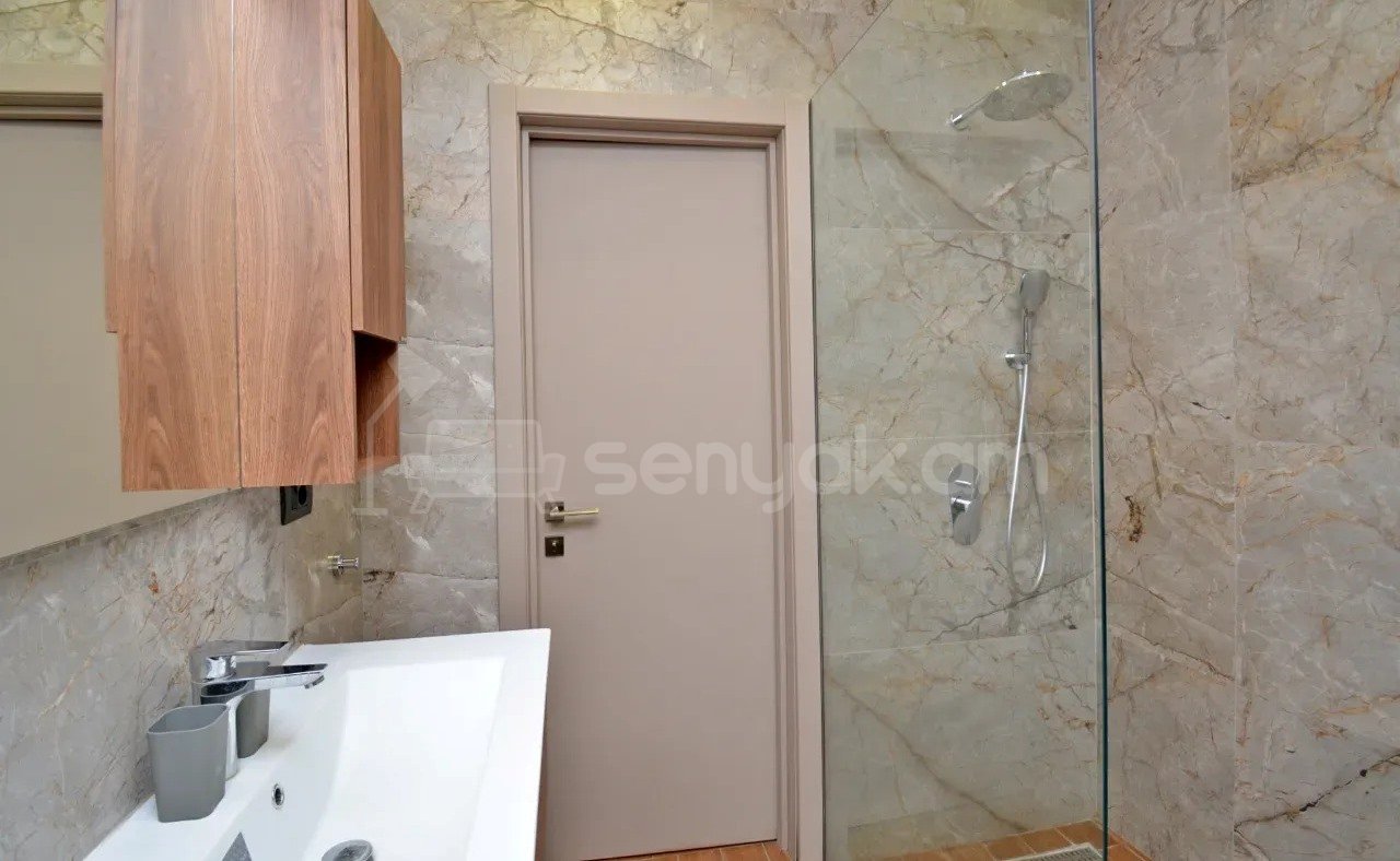 3 Սենյականոց Բնակարան Նորակառույցում, 76քմ, 9/12 հարկ, Կապիտալ Վերանորոգված