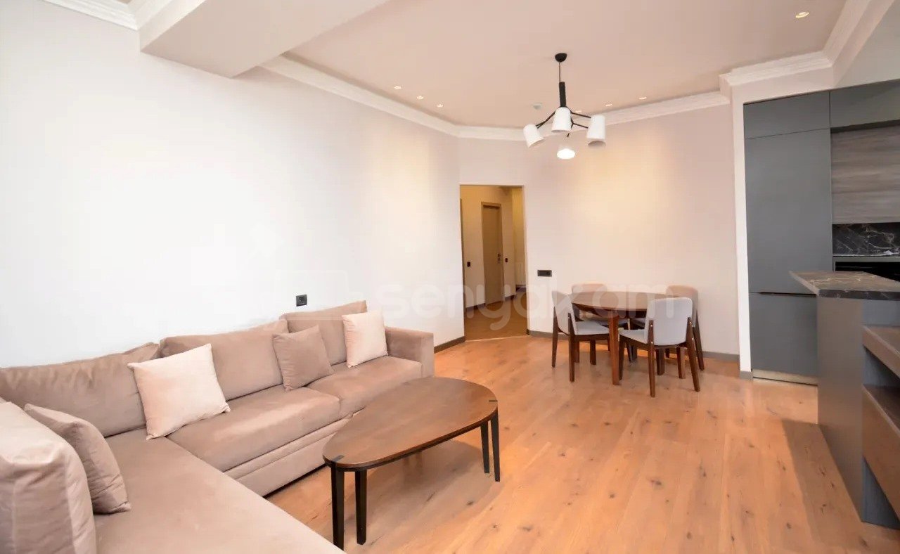 3 Սենյականոց Բնակարան Նորակառույցում, 76քմ, 9/12 հարկ, Կապիտալ Վերանորոգված