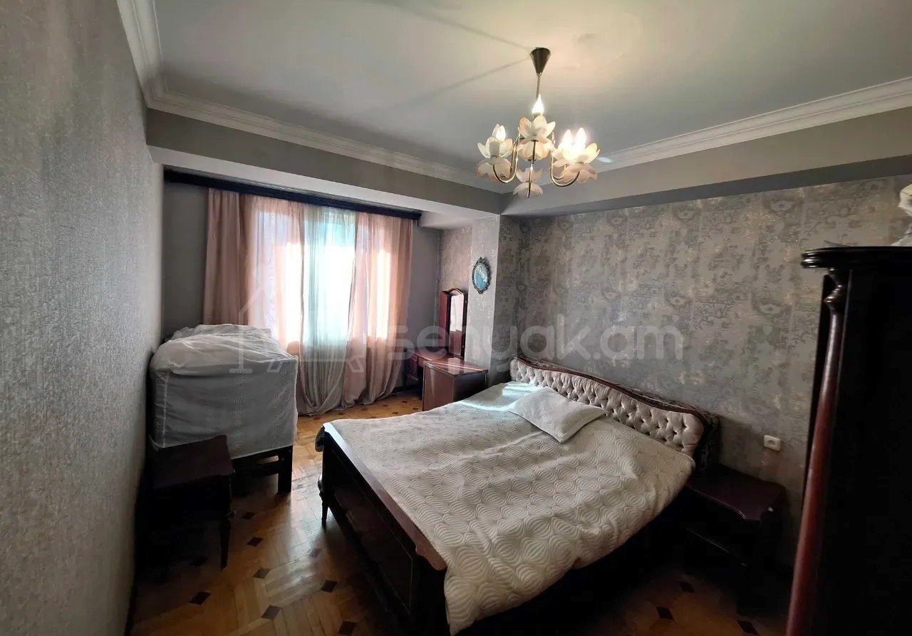 3 Սենյականոց Բնակարան, 94քմ, 7/7 հարկ, Նորմալ Վիճակում