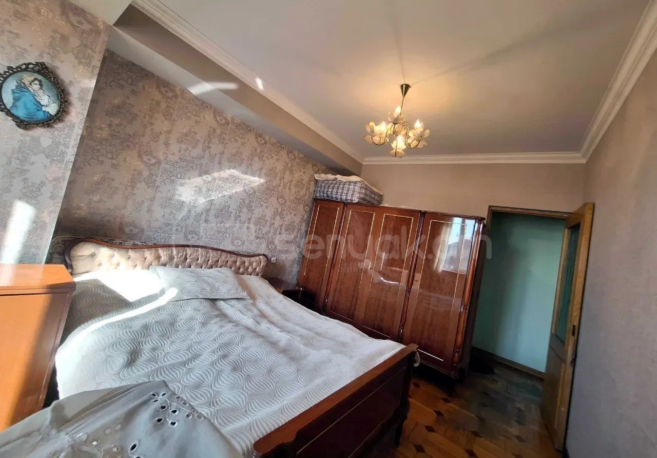 3 Սենյականոց Բնակարան, 94քմ, 7/7 հարկ, Նորմալ Վիճակում