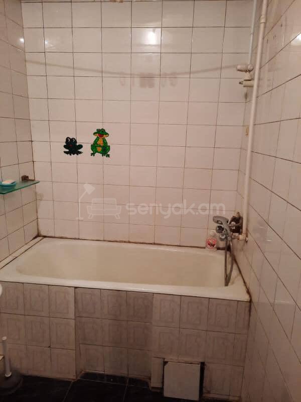 3 Սենյականոց Բնակարան, 89քմ, 5/9 հարկ, Նորմալ Վիճակում