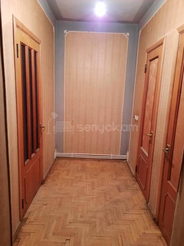 3 Սենյականոց Բնակարան, 89քմ, 5/9 հարկ, Նորմալ Վիճակում