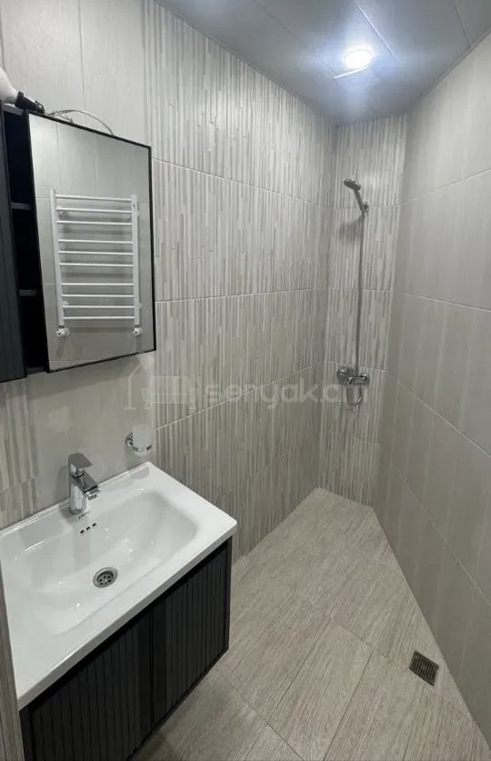 2 Սենյականոց Բնակարան Քարե Շենքում, 50քմ, 1/1 հարկ, Կապիտալ Վերանորոգված, Կահավորված