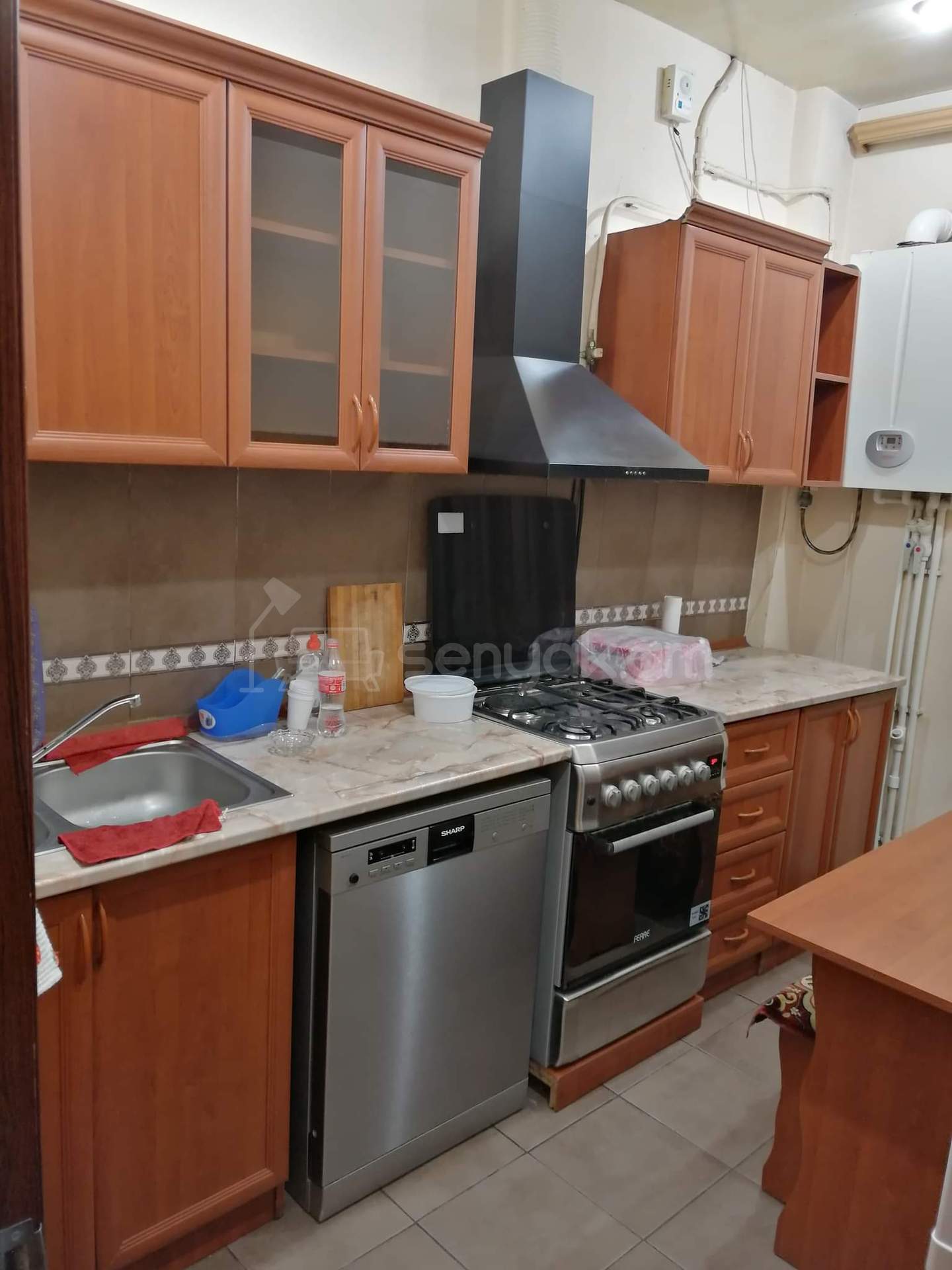 2 Սենյականոց Բնակարան Քարե Շենքում, 61քմ, 1/9 հարկ, Կապիտալ Վերանորոգված, Կահավորված, Արևկող