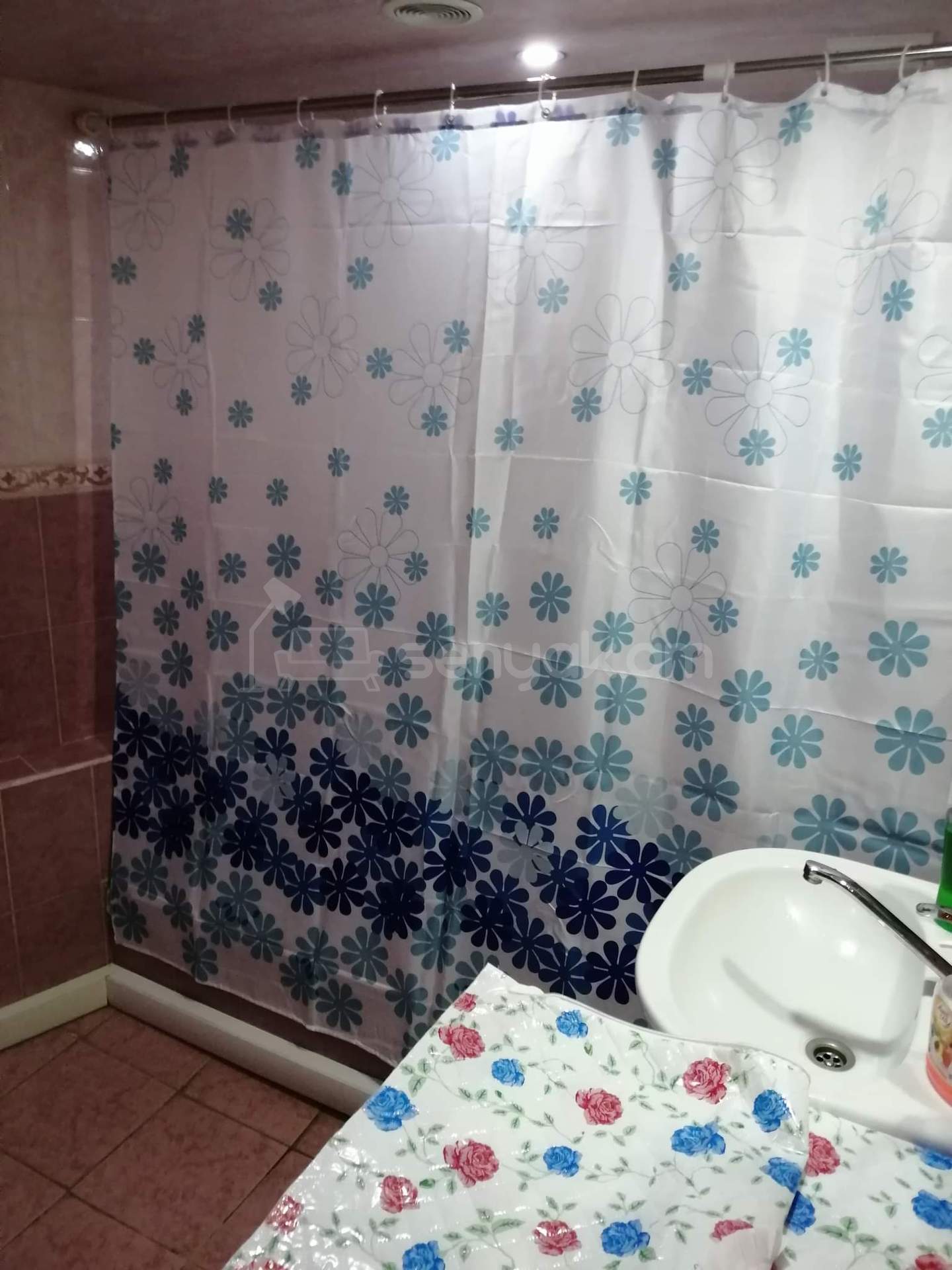 2 Սենյականոց Բնակարան Քարե Շենքում, 61քմ, 1/9 հարկ, Կապիտալ Վերանորոգված, Կահավորված, Արևկող