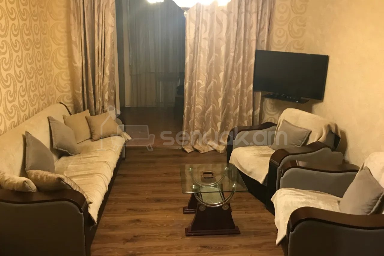 1 Սենյականոց Բնակարան Քարե Շենքում, 48քմ, 1/5 հարկ, Կապիտալ Վերանորոգված, Կահավորված, Արևկող