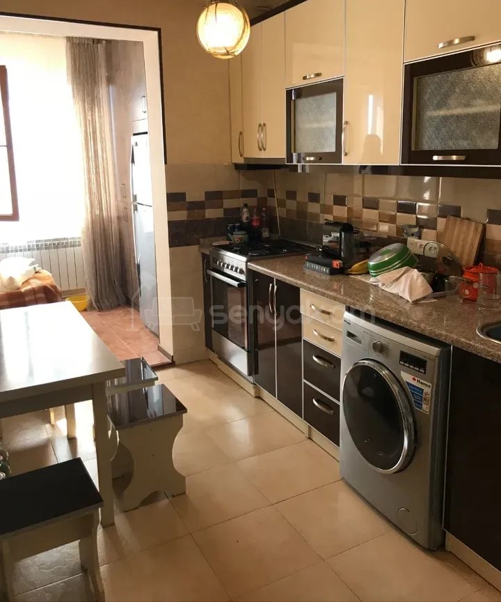 1 Սենյականոց Բնակարան Քարե Շենքում, 48քմ, 1/5 հարկ, Կապիտալ Վերանորոգված, Կահավորված, Արևկող