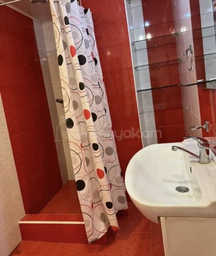 2 Սենյականոց Բնակարան, 48քմ, 6/9 հարկ, Նորմալ Վիճակում, Կահավորված, Արևկող