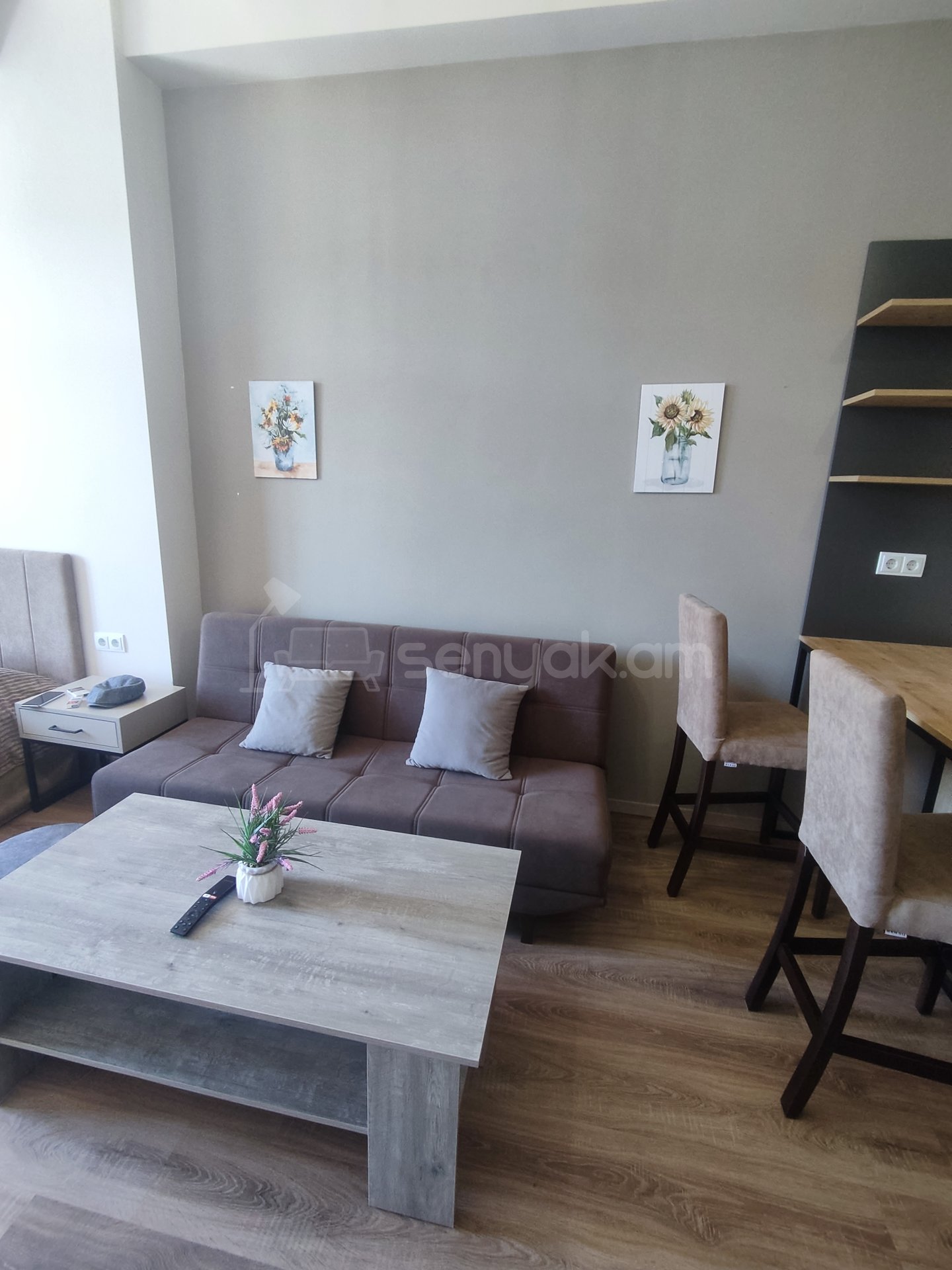 1 Սենյականոց Բնակարան Նորակառույցում, 30քմ, 6/12 հարկ, Դիզայներական Վերանորոգված