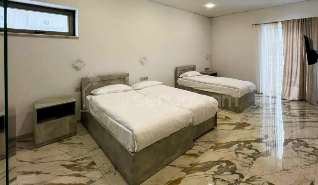 6 Սենյականոց Շքեղ Առանձնատուն, 300քմ, Լողավազանով