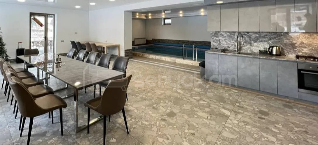 6 Սենյականոց Շքեղ Առանձնատուն, 300քմ, Լողավազանով