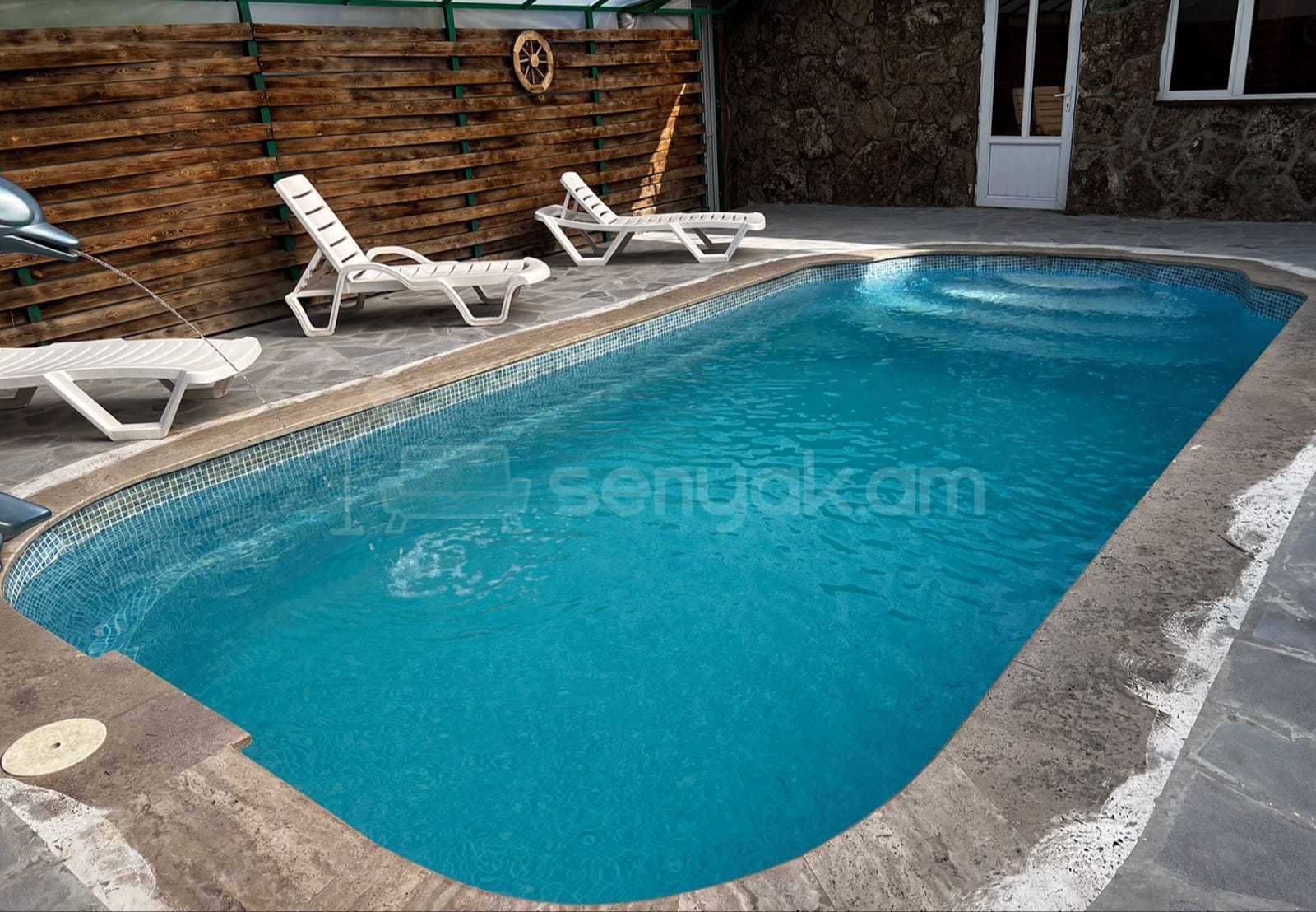 4 Սենյականոց Շքեղ Առանձնատուն, 200քմ, Լողավազանով