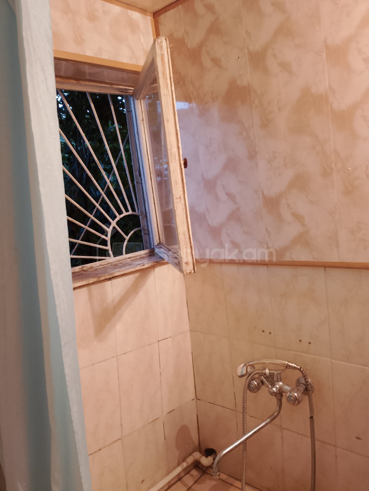 2 Սենյականոց Սեփական Տուն, 50քմ, Կոսմետիկ Վերանորոգված, Կահավորված