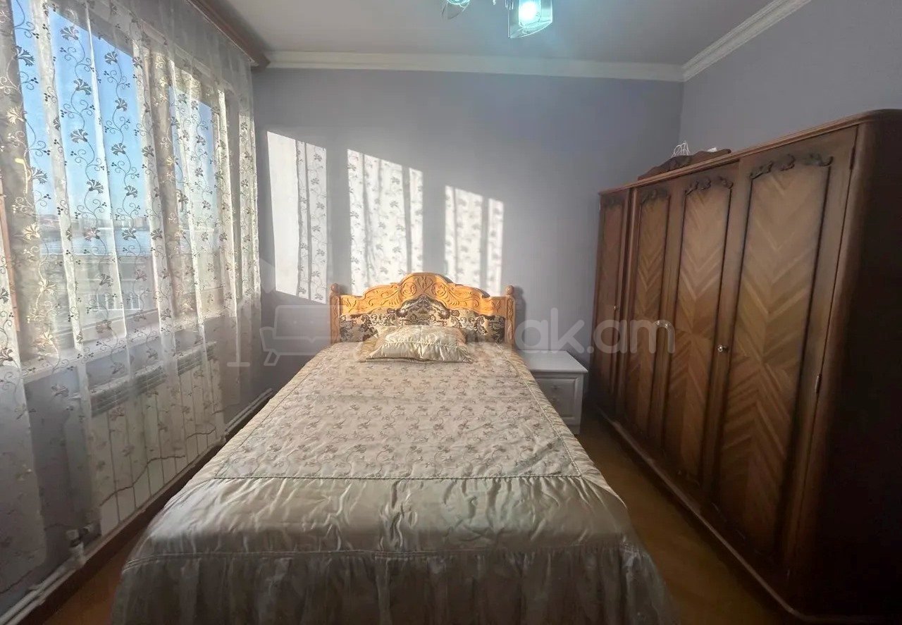 3 Սենյականոց Բնակարան, 61քմ, 5/12 հարկ, Կապիտալ Վերանորոգված