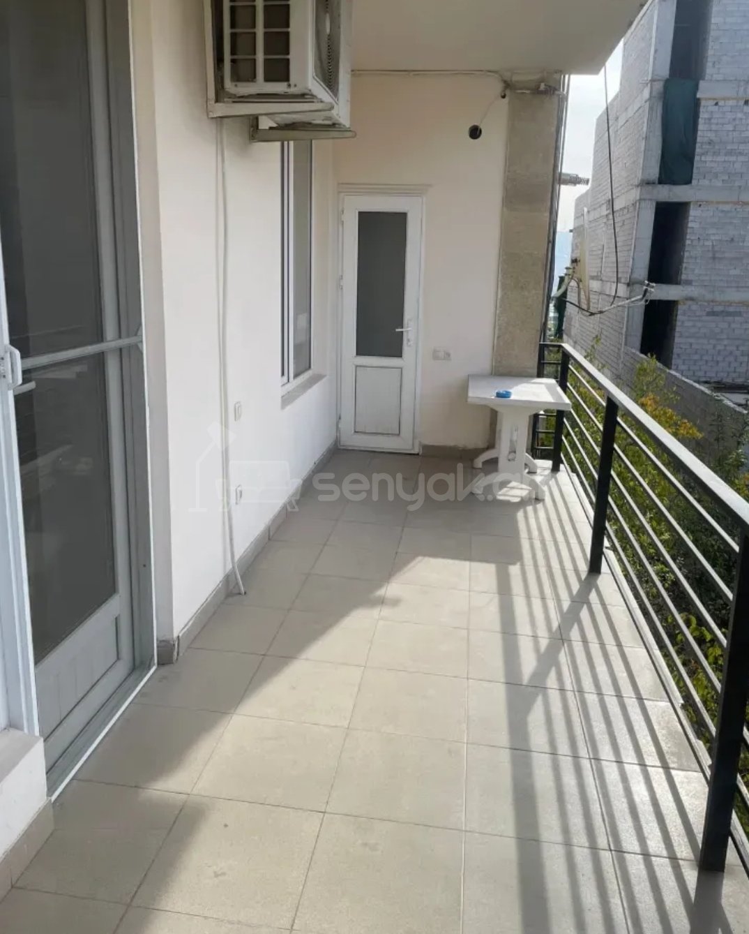 2 Սենյականոց Բնակարան Քարե Շենքում, 70քմ, 2/5 հարկ, Կապիտալ Վերանորոգված, Կահավորված, Արևկող