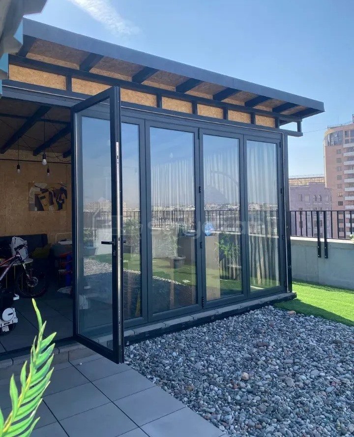 3 Սենյականոց Բնակարան Նորակառույցում, 120քմ, 9/9 հարկ, Դիզայներական Վերանորոգված